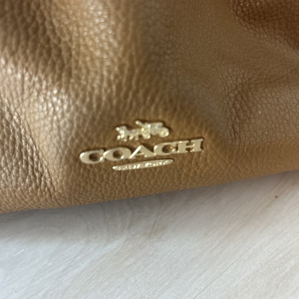 Coach Madison Maggie Leather Hobo Shoulder Pebbled Bag in Camel - Picture 2 of 12